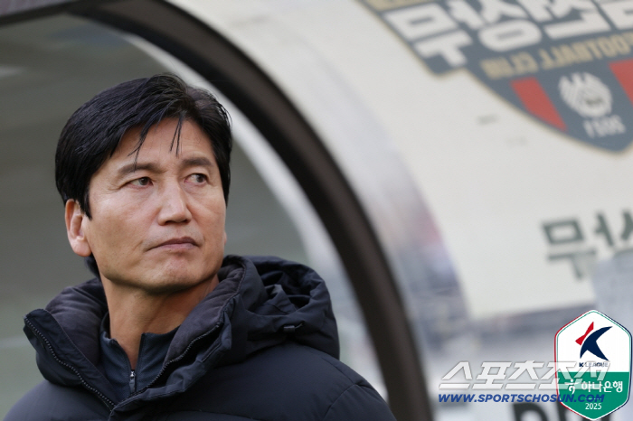 Suwon Samsung Man Kim Joo-chan's Shake Salute → Lingard's faded 10th goal Seoul lost 1-3 to Gimcheon X, Daejeon, and the final match of the semi-winning war! 