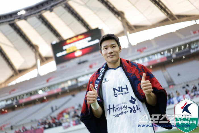 Suwon Samsung Man Kim Joo-chan's Shake Salute → Lingard's faded 10th goal Seoul lost 1-3 to Gimcheon X, Daejeon, and the final match of the semi-winning war! 