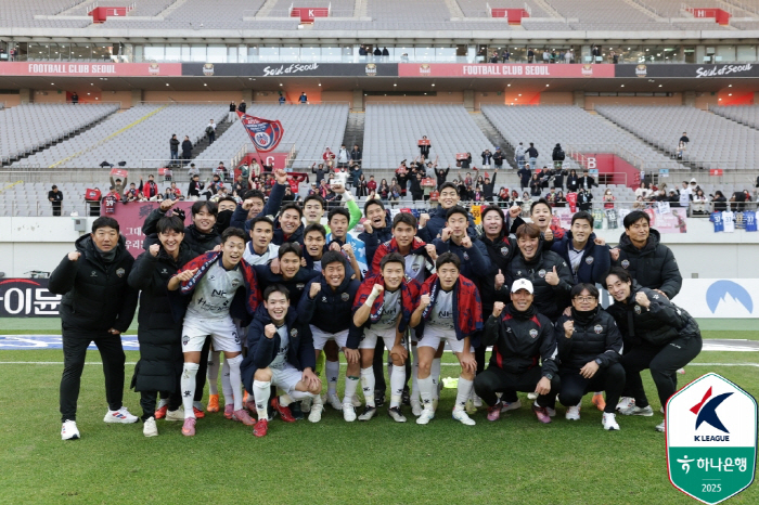 Suwon Samsung Man Kim Joo-chan's Shake Salute → Lingard's faded 10th goal Seoul lost 1-3 to Gimcheon X, Daejeon, and the final match of the semi-winning war! 