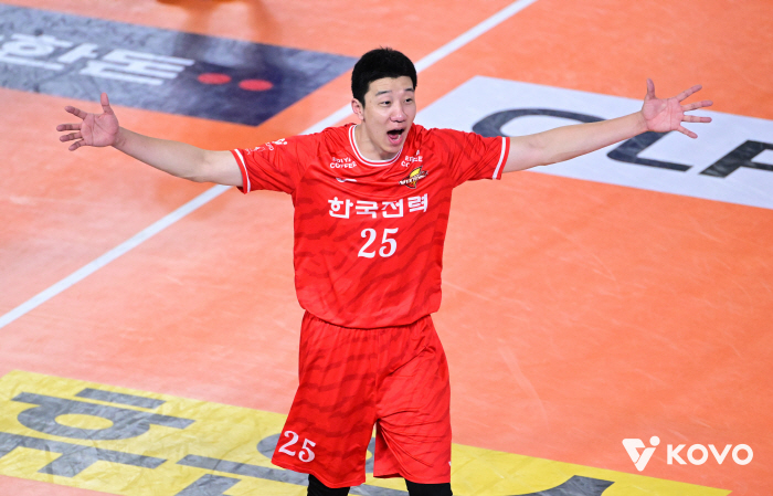 2R Run! Block 24 Wall Show → Benon Triple Crown...Korea Electric Power Corp. Jumps to No. 3, Samsung Fire & Marine Insurance Co. has lost four consecutive games 