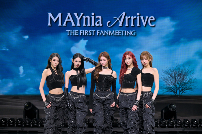 A2O MAY, first fan meeting in Shanghai, Maynia Arrive...We're continuing the trend!