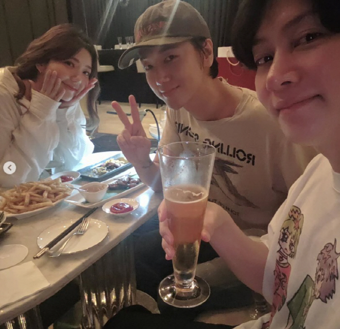 Heechul Kim, ex-wife ♥ The reunion time with Kwak Seol-bu is too fast for the first time in 11 years.