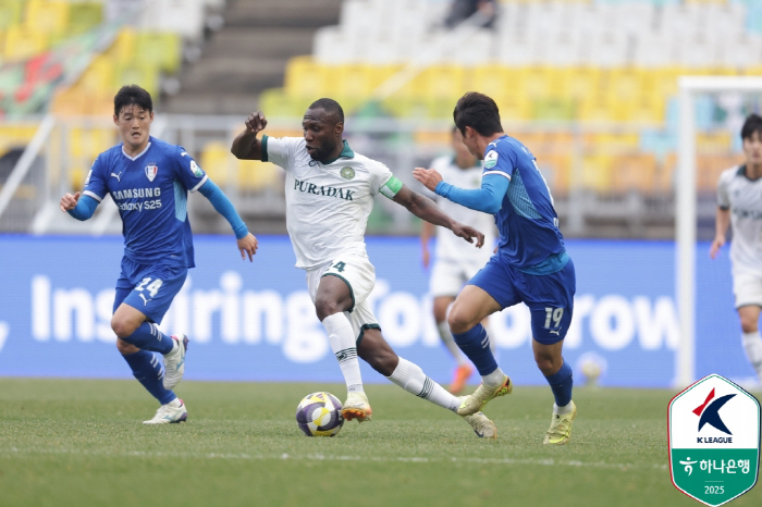  11th place team in K League 1, are you nervous? Suwon Samsung drew 11 against Gimpo in the final regular league match…Take 10 days off and start the promotion PO