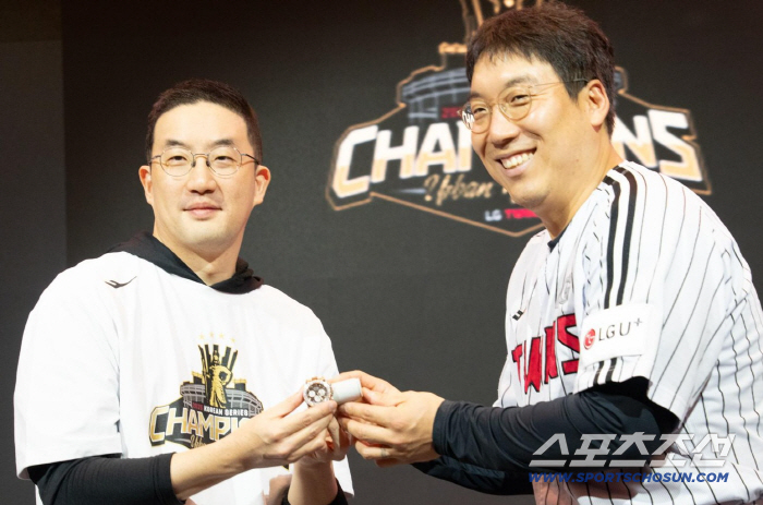 Kim Hyun-soo, who did not say the amount requested or ask for a raise. a day of destiny. Remain or start anew