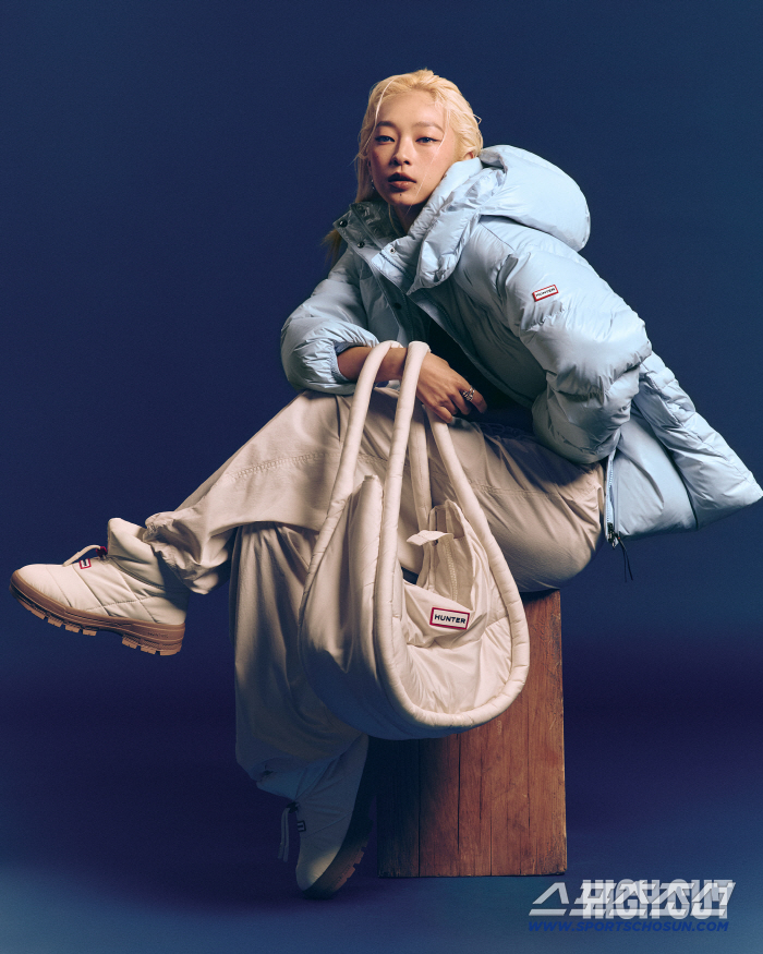 Kyoka Reveals High Cut Magazine and Winter Pictorial Ahead of MAMA