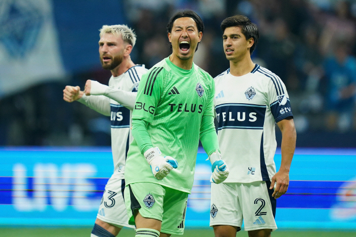  02 → 22 → Son Heung-min misses PK of tears, fails to finish despite multi-goal one-man show → Season is over...LA FC lost 34 games to Vancouver → Mueller's smile