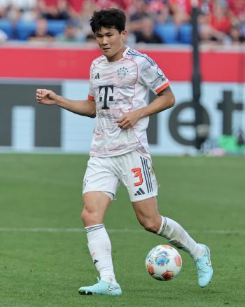 There were no aftereffects of concussion Kim Min-jae, despite his sudden appearance, leads Bayern and Freiburg by a landslide