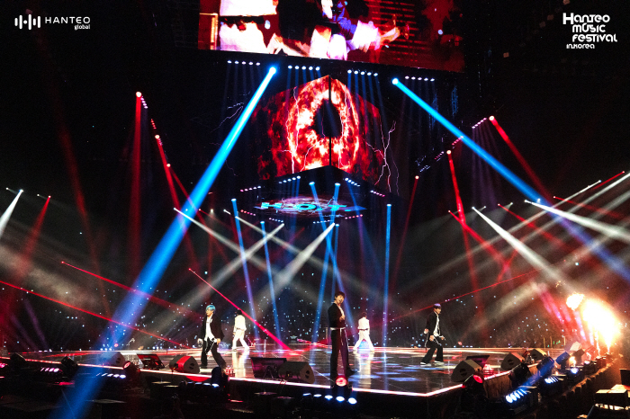 H.O.T. Reignites K-Pop Legacy at Hanteo Music Festival After 30 Years