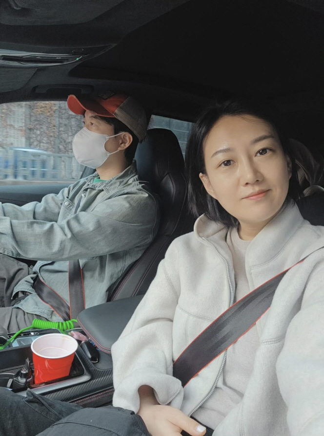 Jang Yoon-jung, 'Walking with four legs → Furious'..I'm sweating and digesting the event