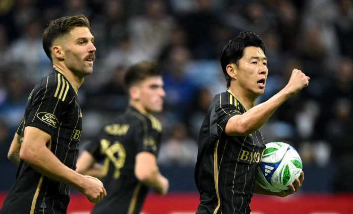 Kane ruined Son Heung-min. How many goals did he score? Why did the fans make concessions after just four months of Tottenham's record? It's a shame