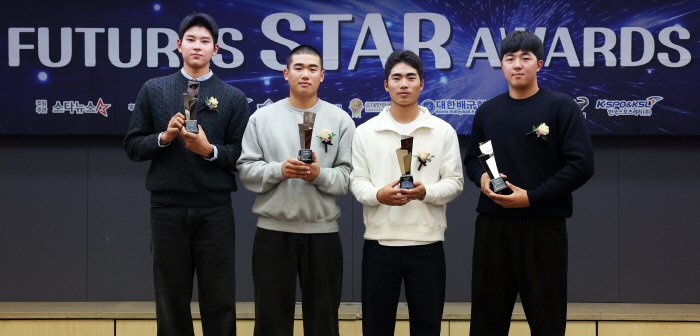 Kim Min-joon Grand Prize, Oh Jae-won Star Award (2025 Futures Star Award) for failing to yield to the rival consciousness of Ha Hyun-seung and Um Jun-sang, the top high school student like Kang Jung-ho and Choo Shin-soo