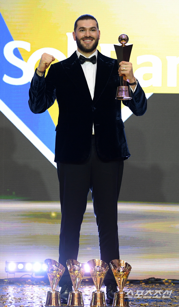  KBO MVP Hanwha Ponce Glorious Moment