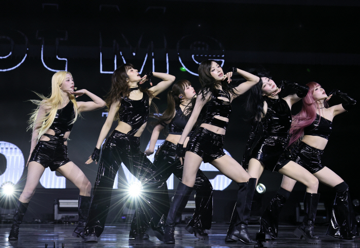  I hope all 24 people are known...TRIPLE S, 4 units are back as beautiful girls (comprehensive)