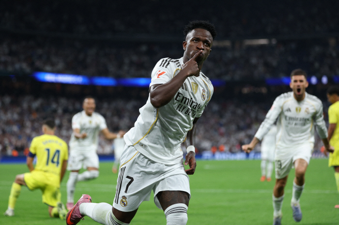 1st tier shock reveal! Ronaldo's annual salary in his heyday is demanded to renew his contract beyond the limit, and the conflict with the manager is expected to appear as the highest sale ever in the transfer market