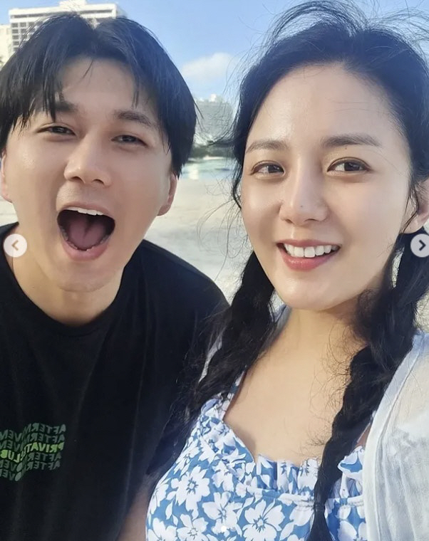 40-year-old natural pregnant Kang Eun-bi, a clear D-line..♥A prenatal trip with Byeon Jun-pil