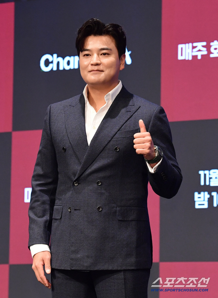 MLBKBO Legend Why go to baseball variety shows? Choo Shin-soo turned amateur women's baseball team manager