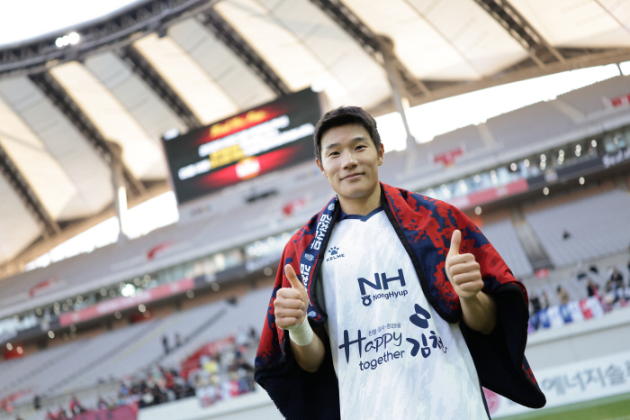 Park Tae-joon scored one goal and helped one, and the MVP of the 39th round of the K League 2 is Osmar 