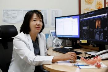 The difficulty of ovarian cancer surgery can be predicted through vaginal ultrasound...Expect low-cost, customized treatment help