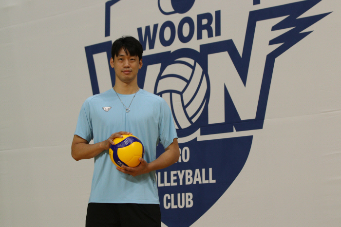 I'm going to release you as the winning leader...Everyone acknowledged and expected, luxury giant's new start 