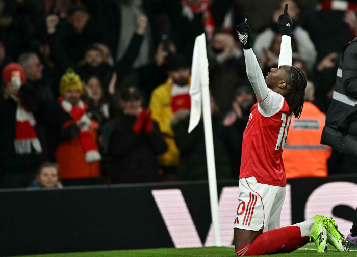 I'm really sorry. I apologize Tottenham's collective apology is the worst defeat since the era of Son Heung-min