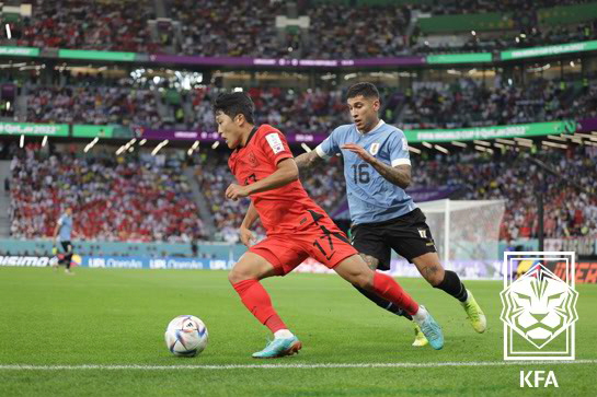 It is too early for Machida Korean duo Na Sang-ho and Oh Se-hoon to return to the Lee Dong-sung national team, to give up 