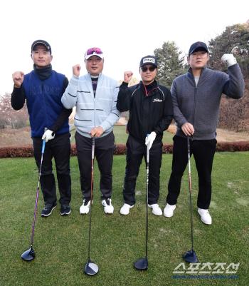  Samsung coaches united by Chae Sang-byeong, Lee Jung-byung, Park Hee-soo golf