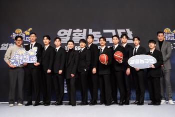  Seo Jang-hoon's 'Fierce Basketball Team' returns as head coach 'Playing sincerely', will he be a matchmaker for the weekend afternoon