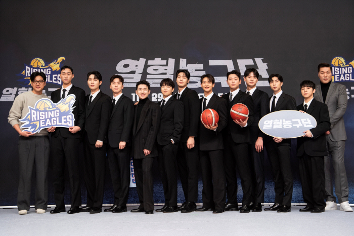  Seo Jang-hoon's 'Fierce Basketball Team' returns as head coach 'Playing sincerely', will he be a matchmaker for the weekend afternoon