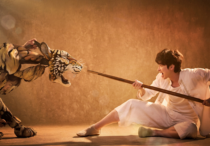 When will the blue dragon trend Park Jung-min and Melo begin...We will meet on the 2nd of next month with Life of Pi