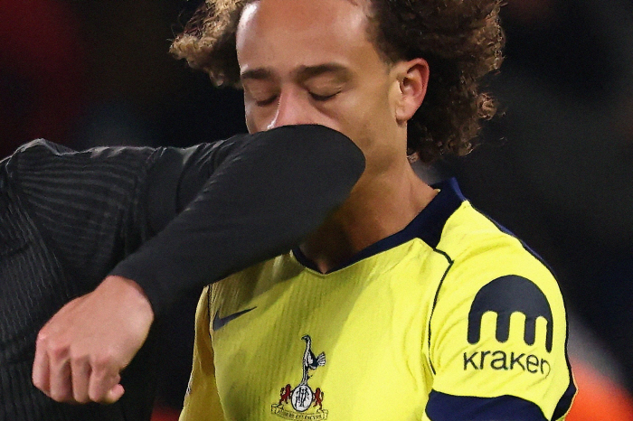 Captain Sonny was amazing! struggle with the weight of Romero's captain→ Point out the original cause of defeat...PK tribute rating of 3 points lowest