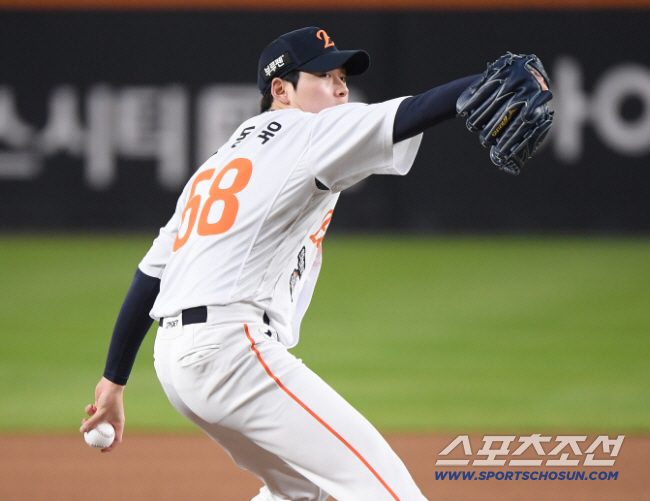 Full time for the first team → Even the KS mound...It's been a year since I've seen the bulk-up effect of my 2nd year 