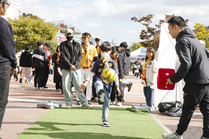 Gwangju FC to host 1st Youth Football Festival