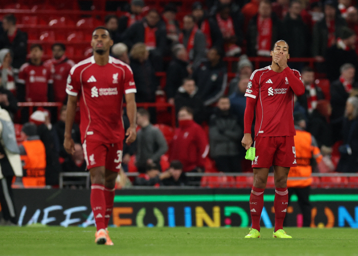 Humiliation after 72 years! Legendary Gerrard is also angry. Director finds the answer...Liverpool also lost to PSV in 14 shock