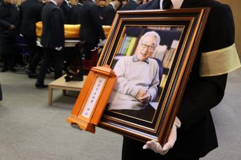 Son-in-law Information Seok → Fan Club Chairman Ha Ji-won sobbing... Lee Soon-jae, Young-myeon in seeing off his juniors 