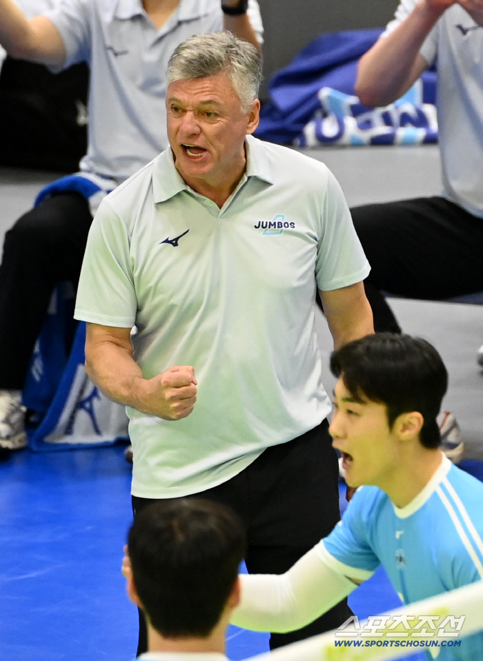 11 points difference in the 3rd set! 27-year-old Lim Jae-young's life game, Brazilian master Shin Eui-soo → Korean Air has won eight consecutive games...KEPCO Shutdown Overwhelmed