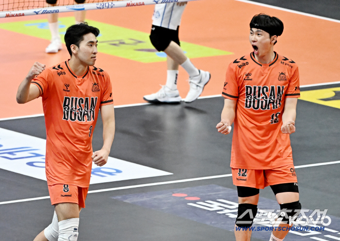 The belief in the growth period of the 201cm tall heater, which hits better than foreigners, encourages people