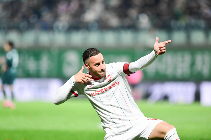 I believe! Front Basani, rear Kim Hyung-geun key player duo lead Bucheon FC1995 playoff victory