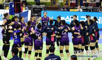  Heungkuk Life Insurance won 30 times over Hyundai Engineering & Construction