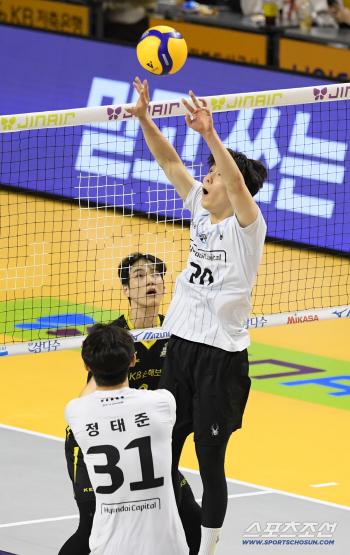  Setter Lee Junhyeop, Toss