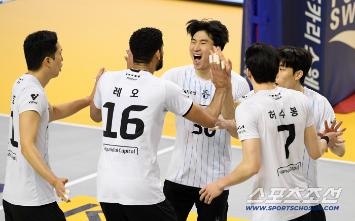  Shin Kyungjin, you did it