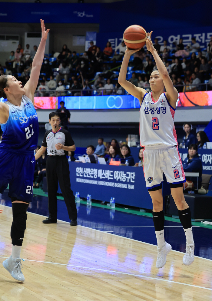 Samsung Life Insurance Co., Shinhan Bank Co., Ltd.'s 3rd consecutive loss and 50% win rate...No early lead taken away, 6558 wins