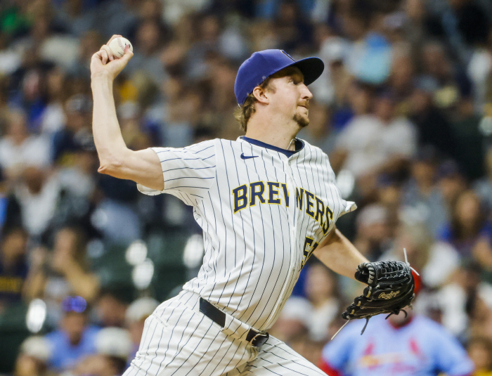 All-time pitcher who only combines Kelly's and Peddy's strengths is coming from Korea! ML's Best Blue Chip in the Market for Starting Pitchers, Total of 20 Million