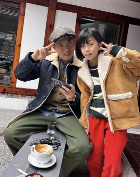 Gary's son is 8 years old. Where did you look like when you were playing Shudol? Growing up like a father