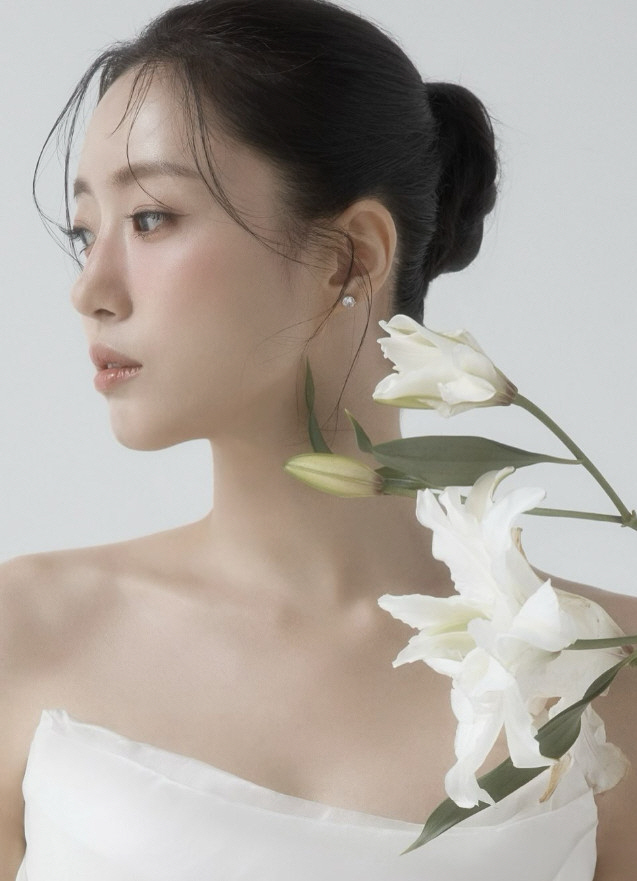 Ham Eun-jung and Director Kim Byung-woo will marry director Kim Byung-woo ♥ today (30th) in a 60 million won dress