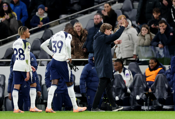 Isn't he a Tottenham fan of booing during the game? Frank's shocking comment! Tragedy Part of Vicario Football...I completely lost my way after Son Heung-min left