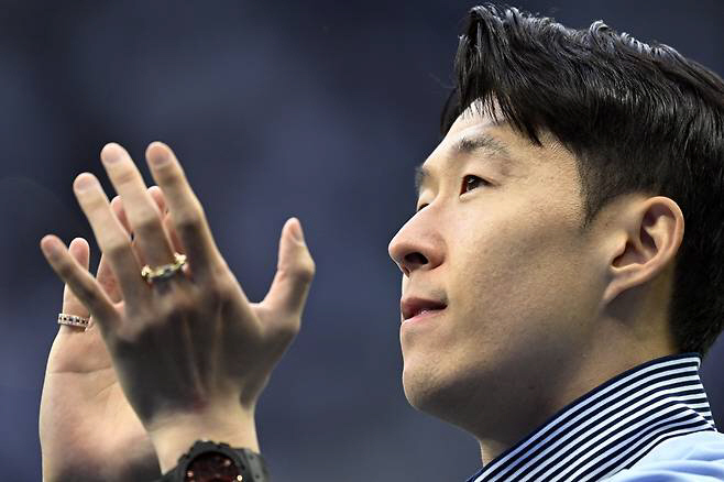 Isn't he a Tottenham fan of booing during the game? Frank's shocking comment! Tragedy Part of Vicario Football...I completely lost my way after Son Heung-min left