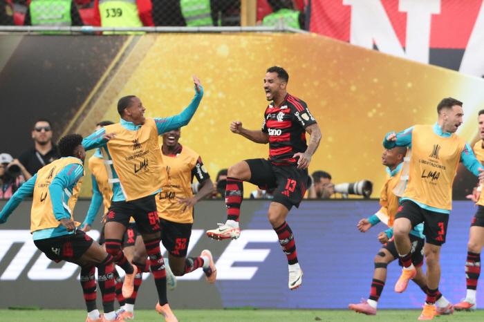 Perfect revenge! Flamengoo Wins Return Media for the First Time in 4 Years...Brazil's first Copa Libertadores ★★★★