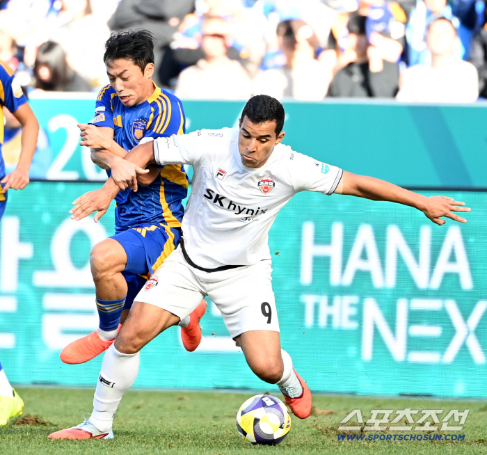  Yuri Johnathan's relentless breakthrough