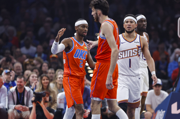 SGA summons NBA scoring monster for first time in 65 years. 20 points in a row, 92 games in second place. I can win the first place this season