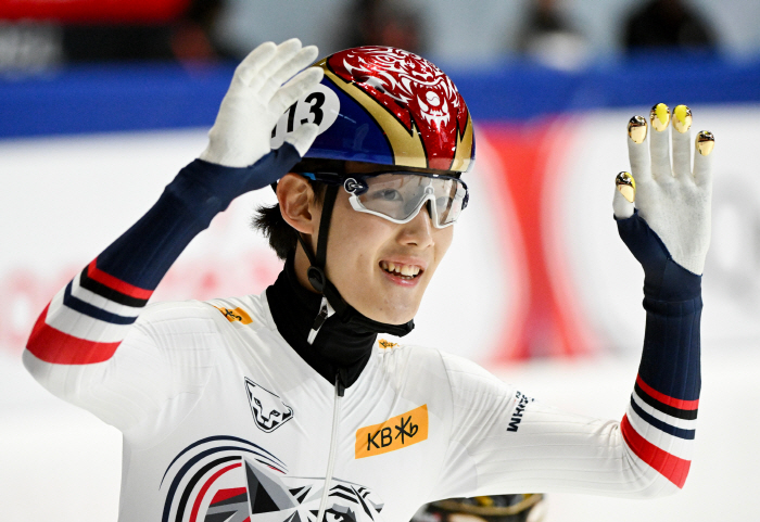 Short Track Milano red light! On the first day of the 4th World Tour medal race, the men's 500m race is on the verge of losing their right to compete in the men's 500m